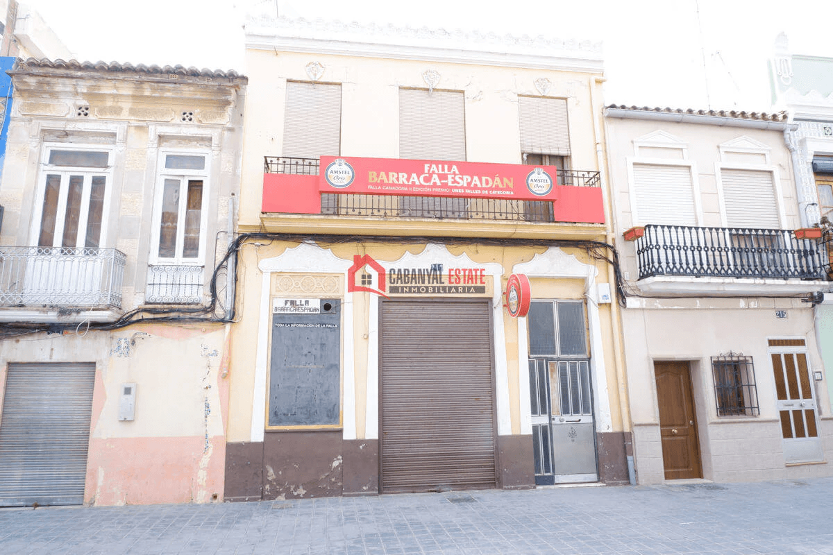 Casa con grande potenziale da riabilitare in Carrer de la Barraca, El Cabanyal