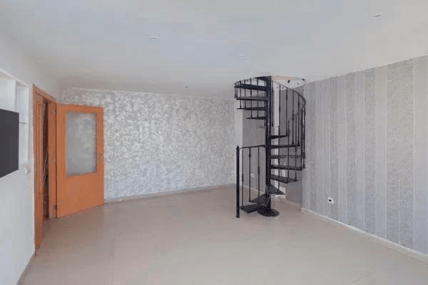 Exclusividad y amplitud en el corazón de Lliria. 130 m² útiles. Terraza y vistas.