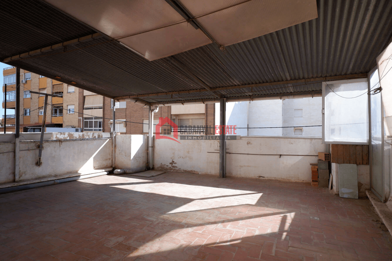 Casa con grande potenziale di ristrutturazione vicino al porto e alla spiaggia – Port de Sagunto