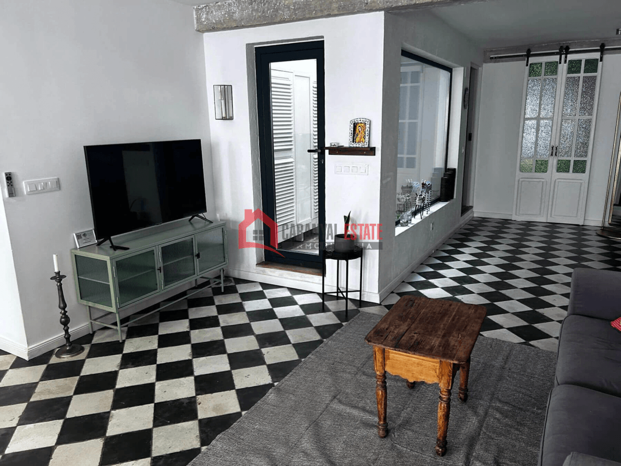 Furnished apartment with a large terrace in El Cabanyal