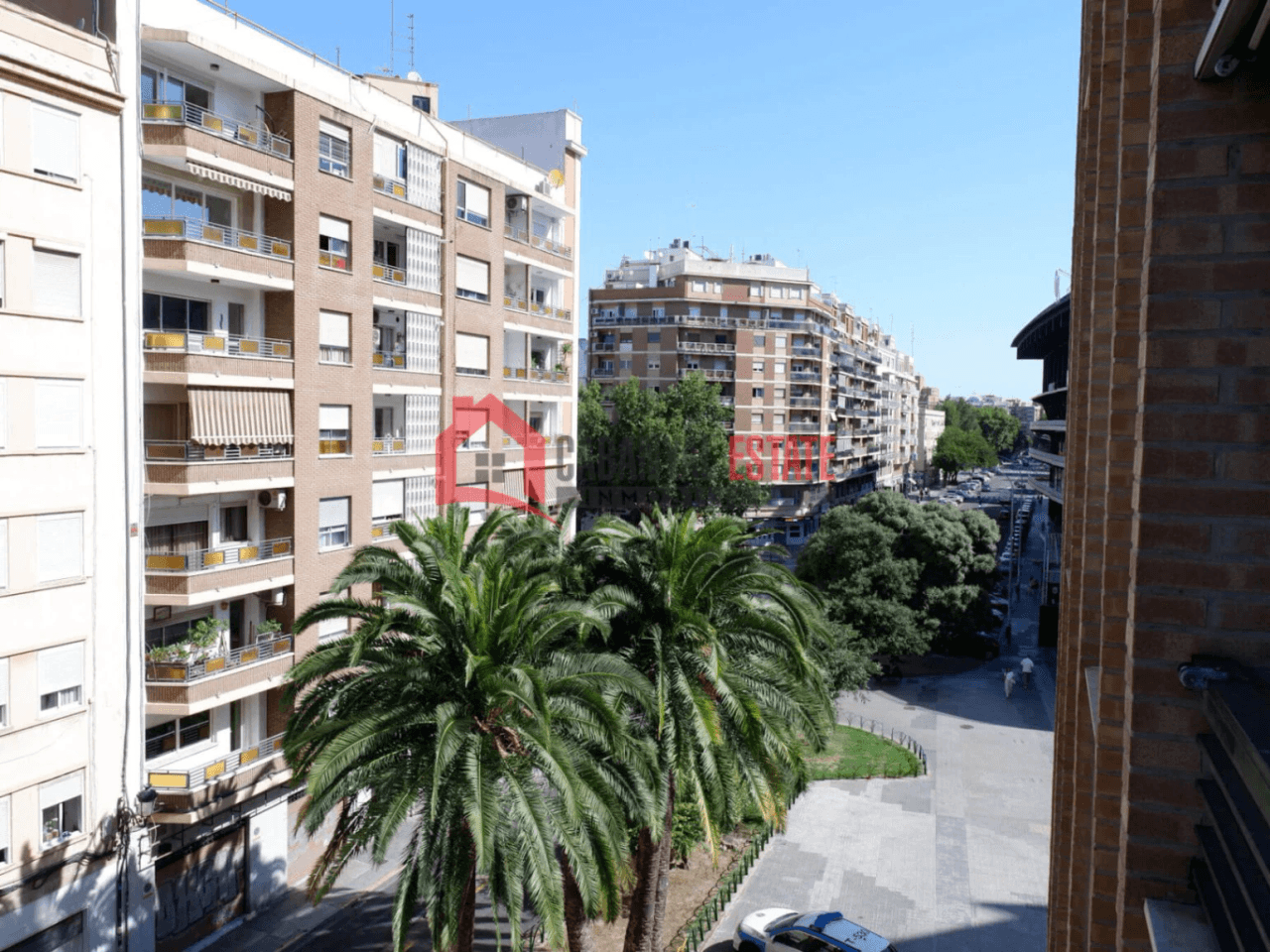 ¡Luz, amplitud y ubicación premium junto a Mestalla y Universidades!