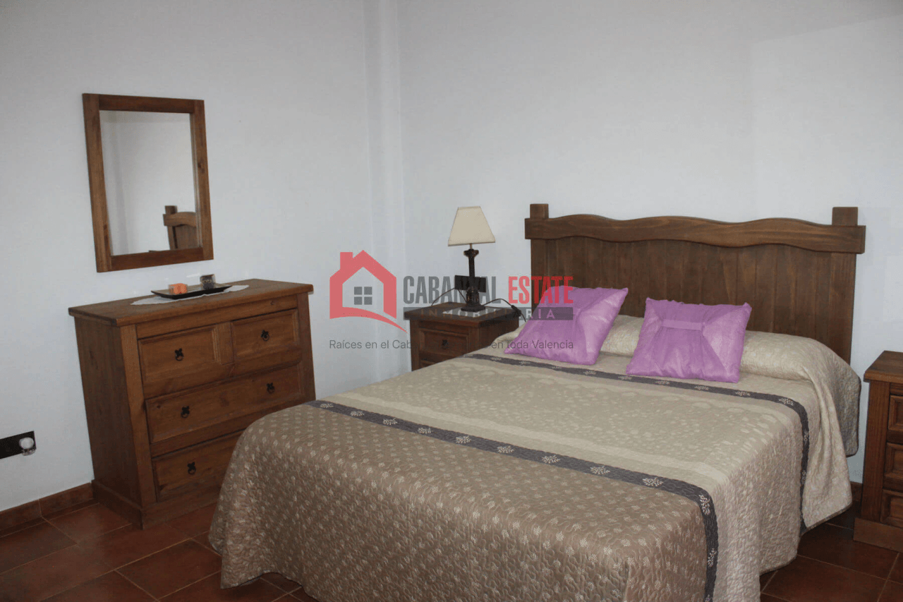 Encantadora finca rústica con chalet en Fuencaliente: Naturaleza, privacidad y confort