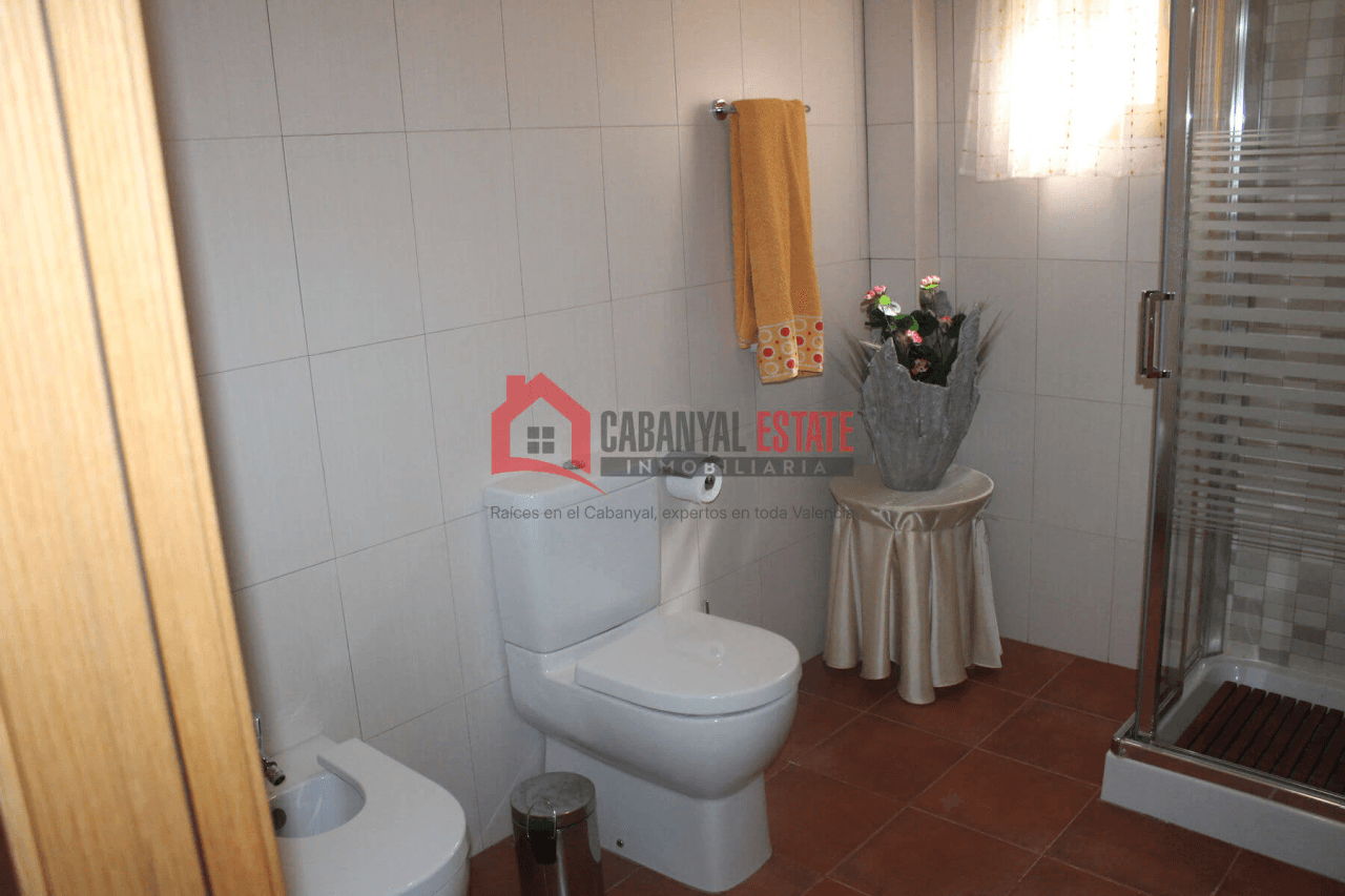 Encantadora finca rústica con chalet en Fuencaliente: Naturaleza, privacidad y confort