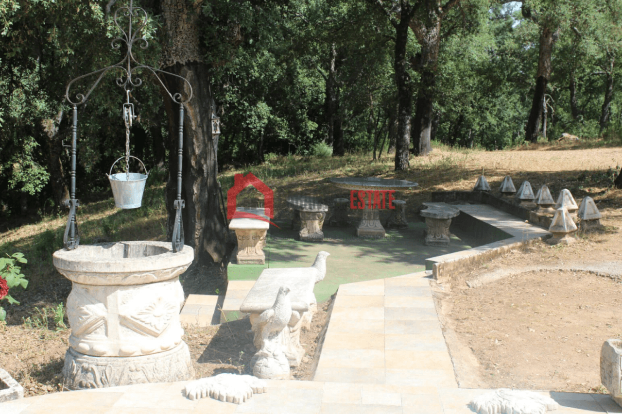 Encantadora finca rústica con chalet en Fuencaliente: Naturaleza, privacidad y confort