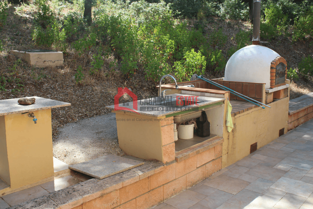 Encantadora finca rústica con chalet en Fuencaliente: Naturaleza, privacidad y confort