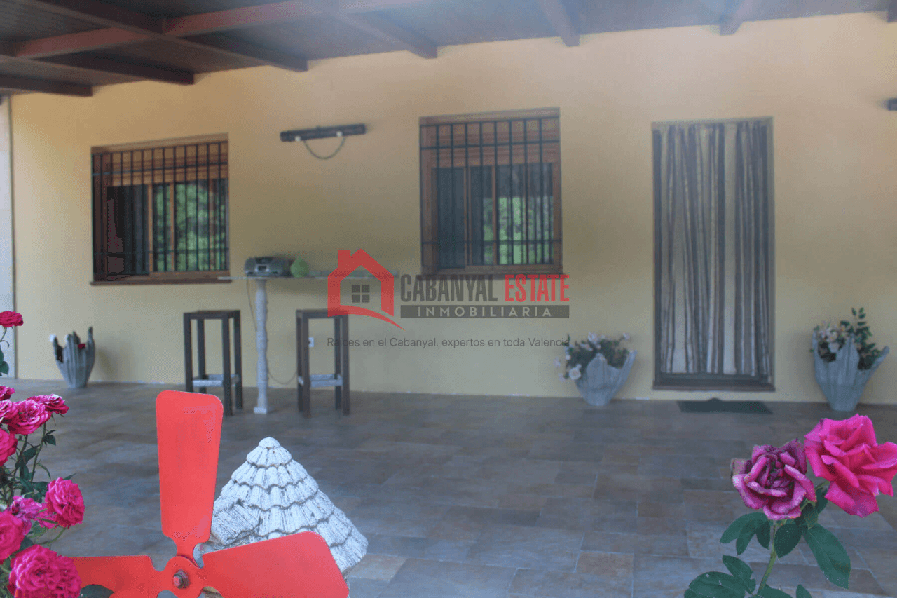 Encantadora finca rústica con chalet en Fuencaliente: Naturaleza, privacidad y confort