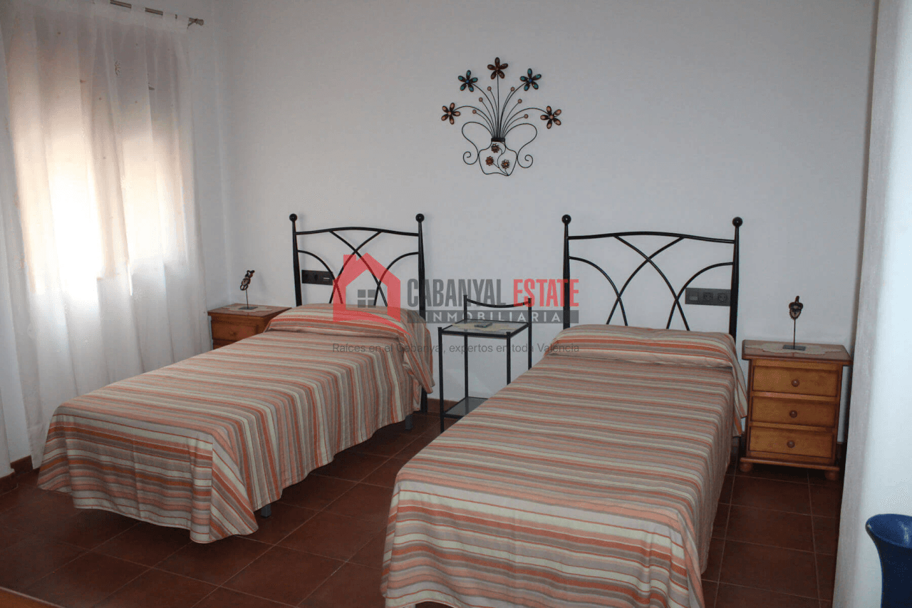 Encantadora finca rústica con chalet en Fuencaliente: Naturaleza, privacidad y confort