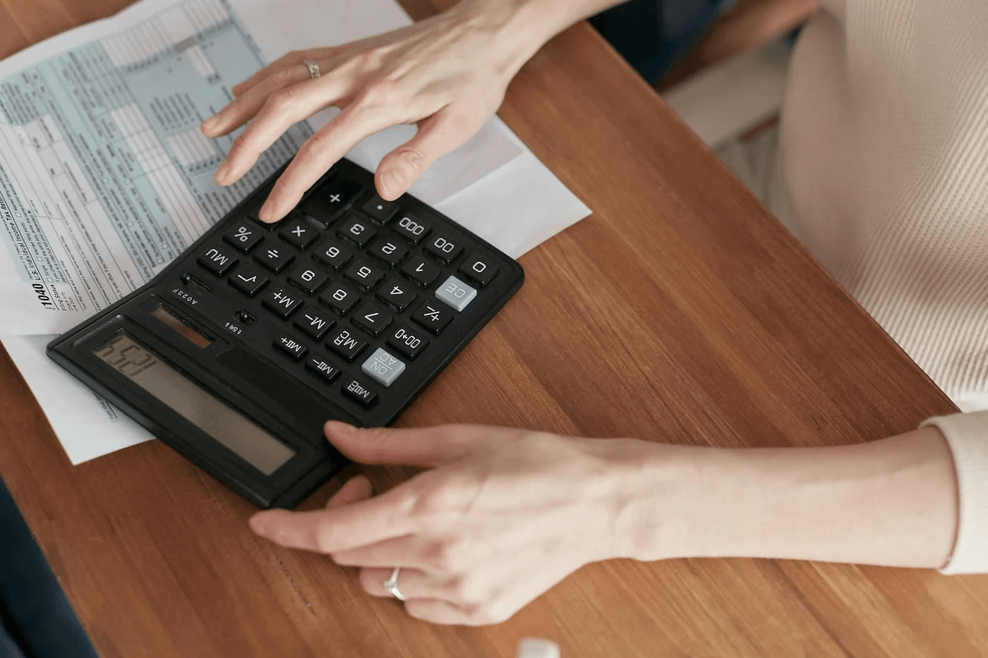 Combien devez-vous payer au fisc lors de l'achat d'un appartement à Valence : un guide complet